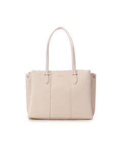 ピンクベージュ