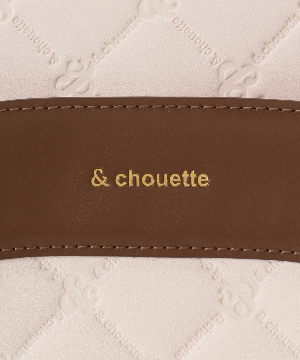 型押しモノグラム スクエアショルダーバッグ