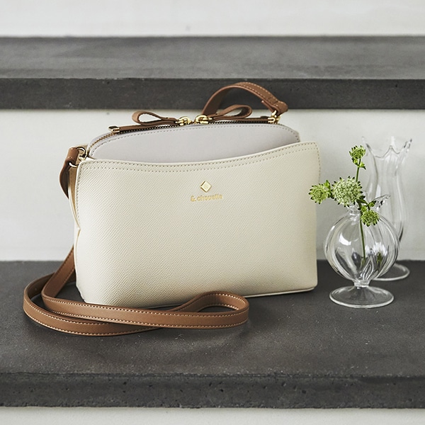 ショルダーバッグ